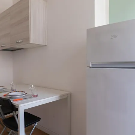 Italianway - Rosmini 11 B Apartamento Milão